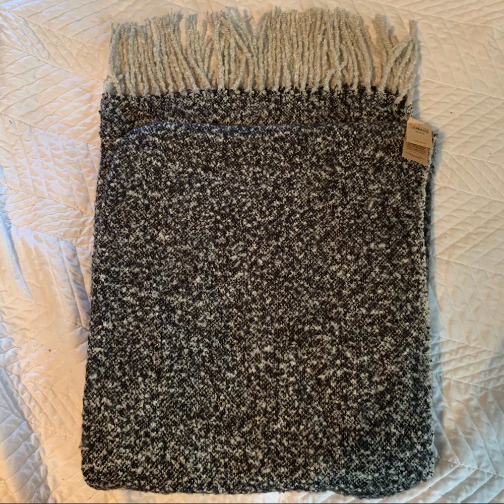 American Eagle Blanket Scarf